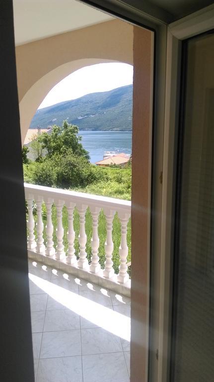 Apartment Ruzica Krstic Herceg Novi Exterior photo